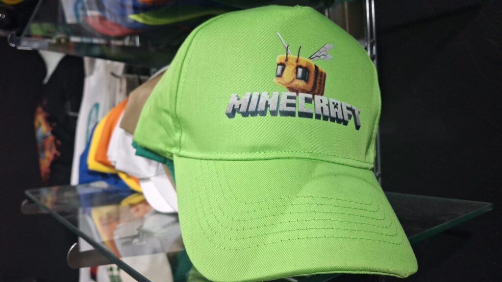 Imagen #2 de Adrian M.